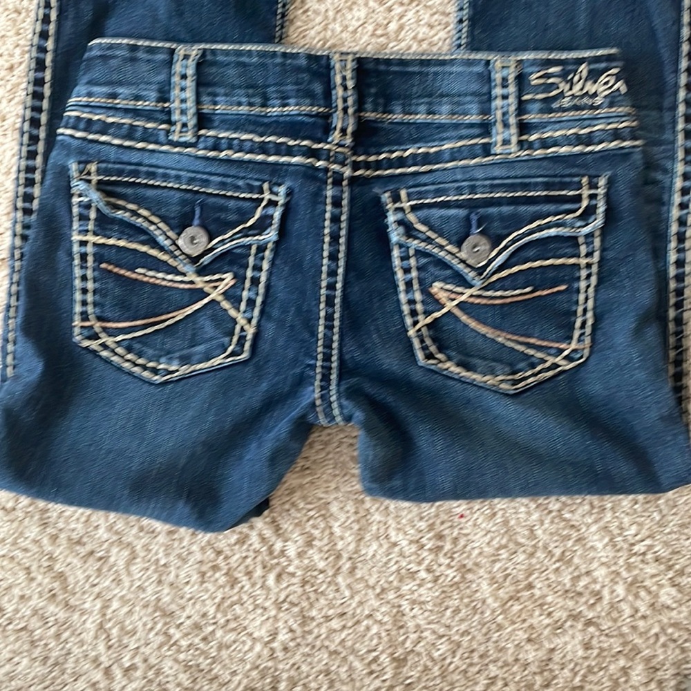Silver jeans 30”x27”